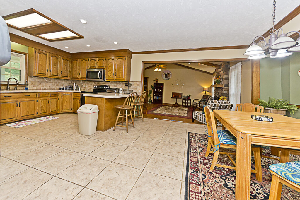 6360 Barbour Lake